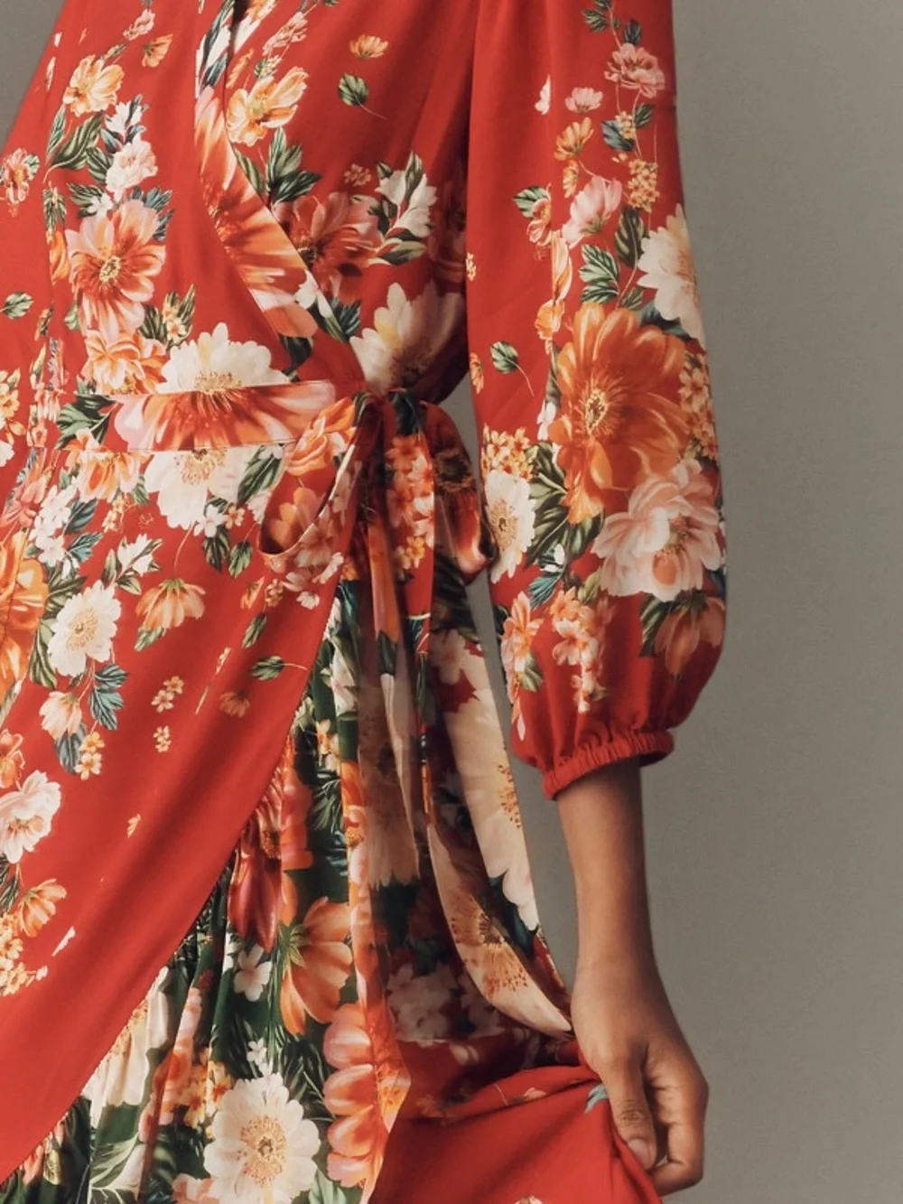 FARM Rio Red Floral Wrap Midi Dress Size Medium NWT $268 - Picture 2 of 9